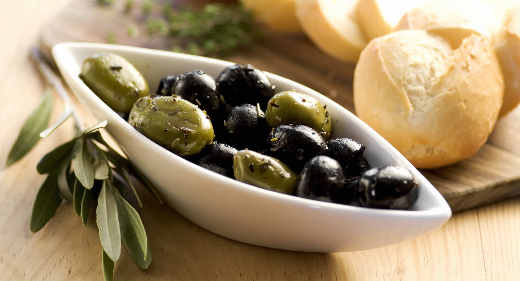 What are the benefits of olives?
